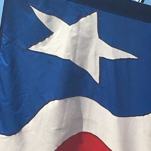 Meet your Posher, Avery